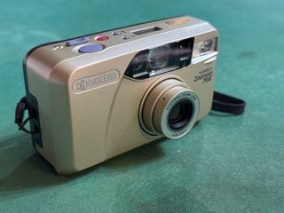 Yashica Zoomate 70Z Fotocamera Analogica 35mm