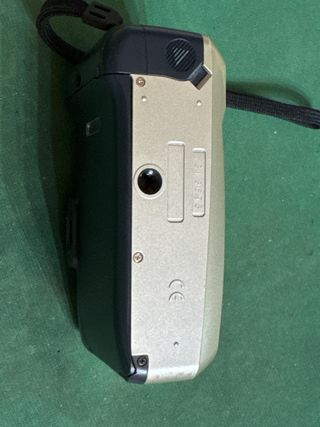 Yashica Zoomate 70Z Fotocamera Analogica 35mm