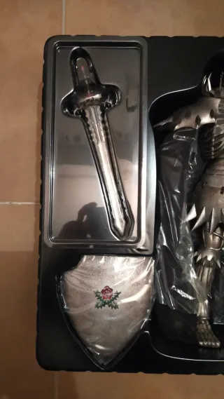 Threezero Skull Knight(Berserk)