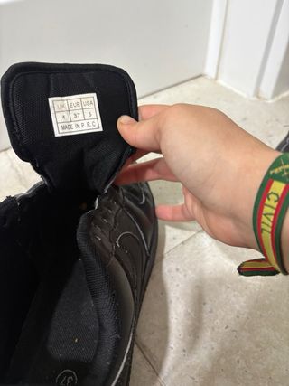 Nike Air Force 1 Negras