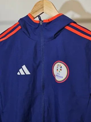 Chaqueta deportiva euro 2024 adidas