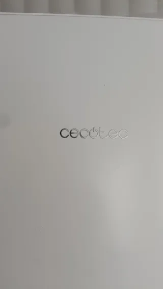 Nevera Cecotec 2 años