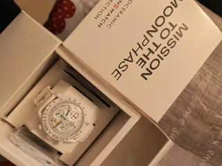 Swatch Orologio MoonSwatch Mission to the Moon sno