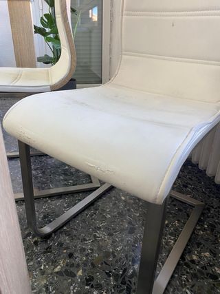 Sillas metálicas cómodas