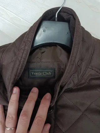 Chaqueta acolchada hombre marrón