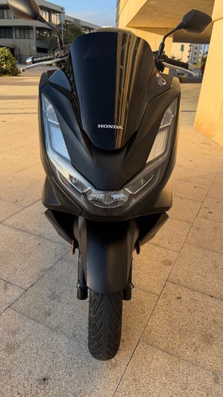 Honda PCX 125 Negra