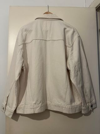 *sin estrenar* Chaqueta tejana oversize Mango M