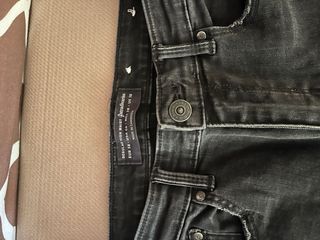 Jeans Stradivarius grigi strappati