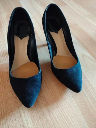 Zapatos de salón negros 7 cm tacón