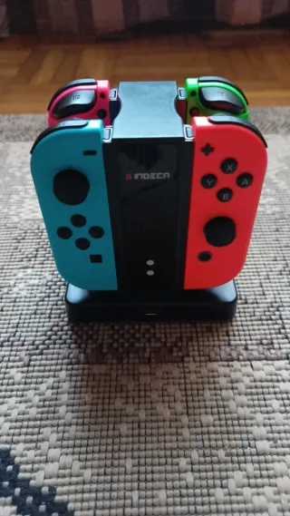 Nintendo switch con accesorios y juego