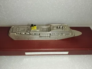 Modellino Costa neoRomantica metallo e legno