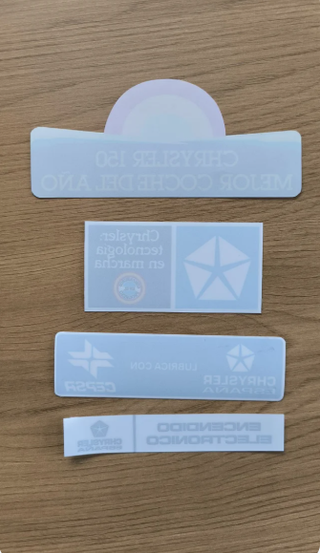 Adhesivos Chrysler varios