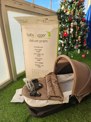 Capazo Baby Jogger Deluxe Pram