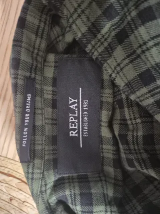 Camisa Replay a cuadros con parches