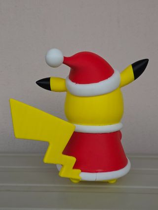 Pikachu Navidad 21cm