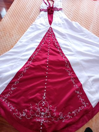 Vestido de Novia Blanco con Bordado