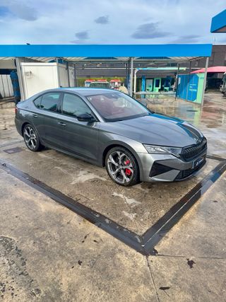 Skoda Octavia RS 2.0 TSI 265CV DSG 2025