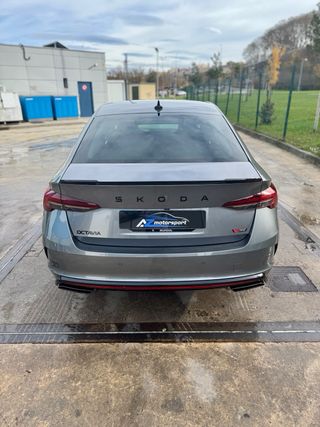 Skoda Octavia RS 2.0 TSI 265CV DSG 2025