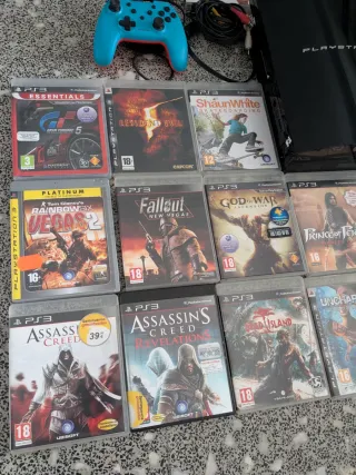 Consola PlayStation 3 + 26 Juegos