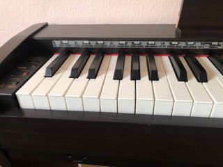 Piano Kawai CL35