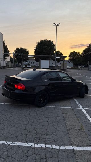 BMW SERIE 3 E90 320D LCI restyling 210CV 🐎🐎