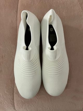 Zapatillas deportivas blancas estilo calcetín 41