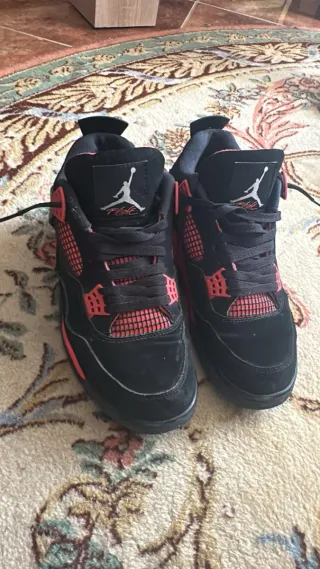Nike Air Jordan 4 Thunder Red
