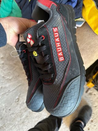 Zapatillas de seguridad Bauhaus nomero 47