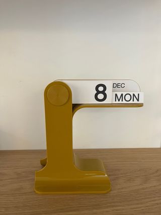 Calendario Perpetuo Timor diseñado por Enzo Mari