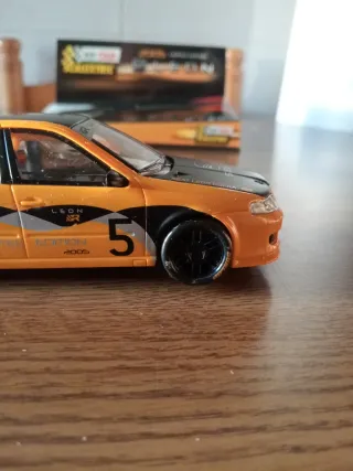 Scalextric Seat León 2005 Club Limited Edition