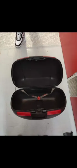 Maleta más soporte Moto Shad 45L Honda CB600F Horn