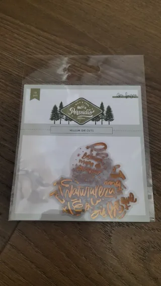 Die-cuts Vellum Perseidas Lora Bailora 19 piezas