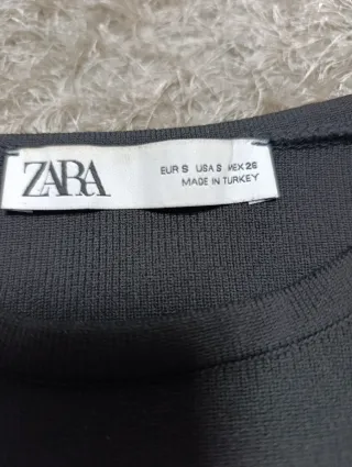 Blusa Zara Negra Manga Larga Crop Top