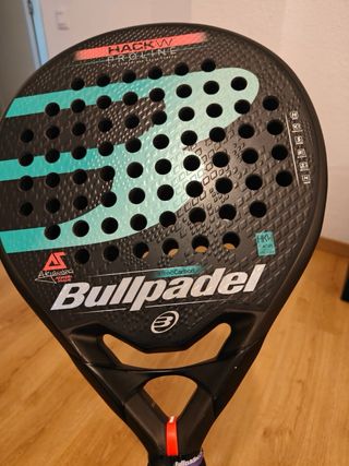 Pala Bullpadel HackW Proline Carbono