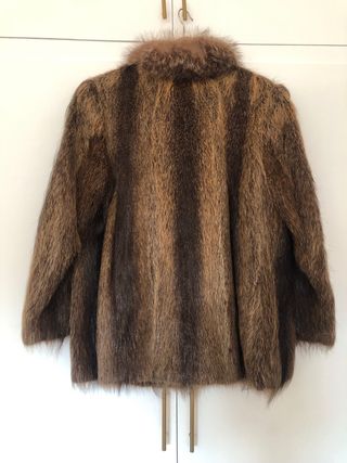 Abrigo pelo sintetico