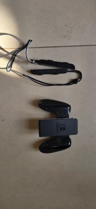 Nintendo Switch OLED Blanca y Negra