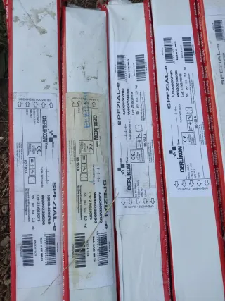 Electrodos y Hilo Soldar (por jubilación)