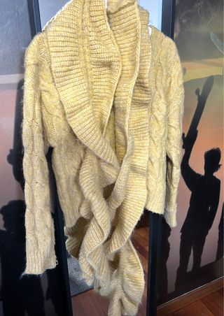 Chaqueta punto Zara con bufanda