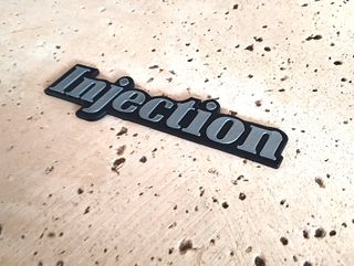 INJECTION RENAULT 21 EMBLEMA TRASERO