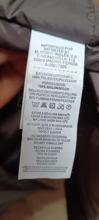 Abrigo largo marrón chocolate.