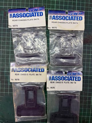Team Associated B4/T4 Chasis Trasero 9570