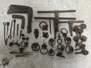Herrajes de forja antiguos