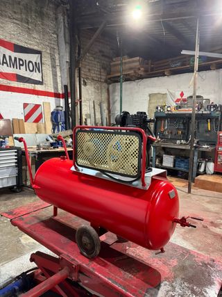 Compresor 100L Monofásico