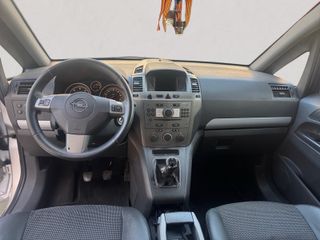 Opel Zafira Opel Zafira Cosmo 1.9 CDTi 16v
