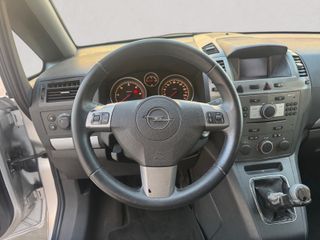 Opel Zafira Opel Zafira Cosmo 1.9 CDTi 16v