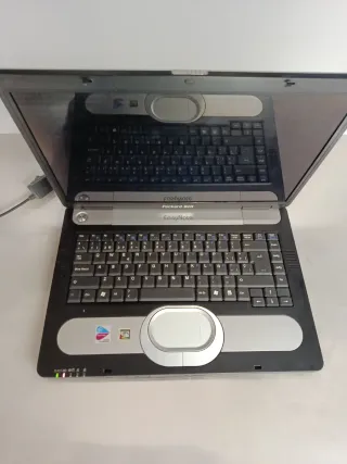 Packard Bell EasyNote MIT-RHE-BT Portátil