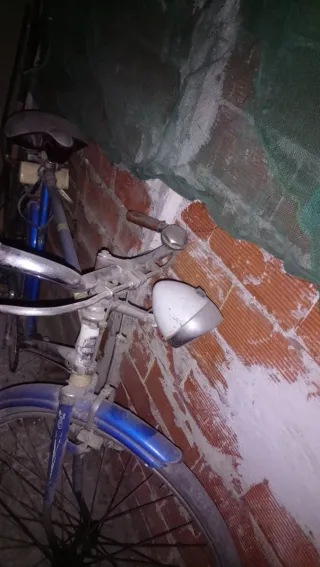 Bicicleta BH antigua varillas