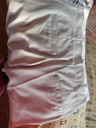 Pantalón de traje beige