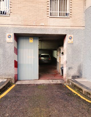 Consigue Garaje Amplio seguro y tranquilo Alcorcón