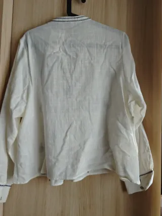 Blusa Zara bordada blanca